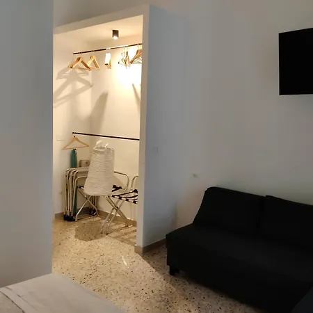 Affittacamere Casatofeni On The Sea 2 Cattaro Ap 3*